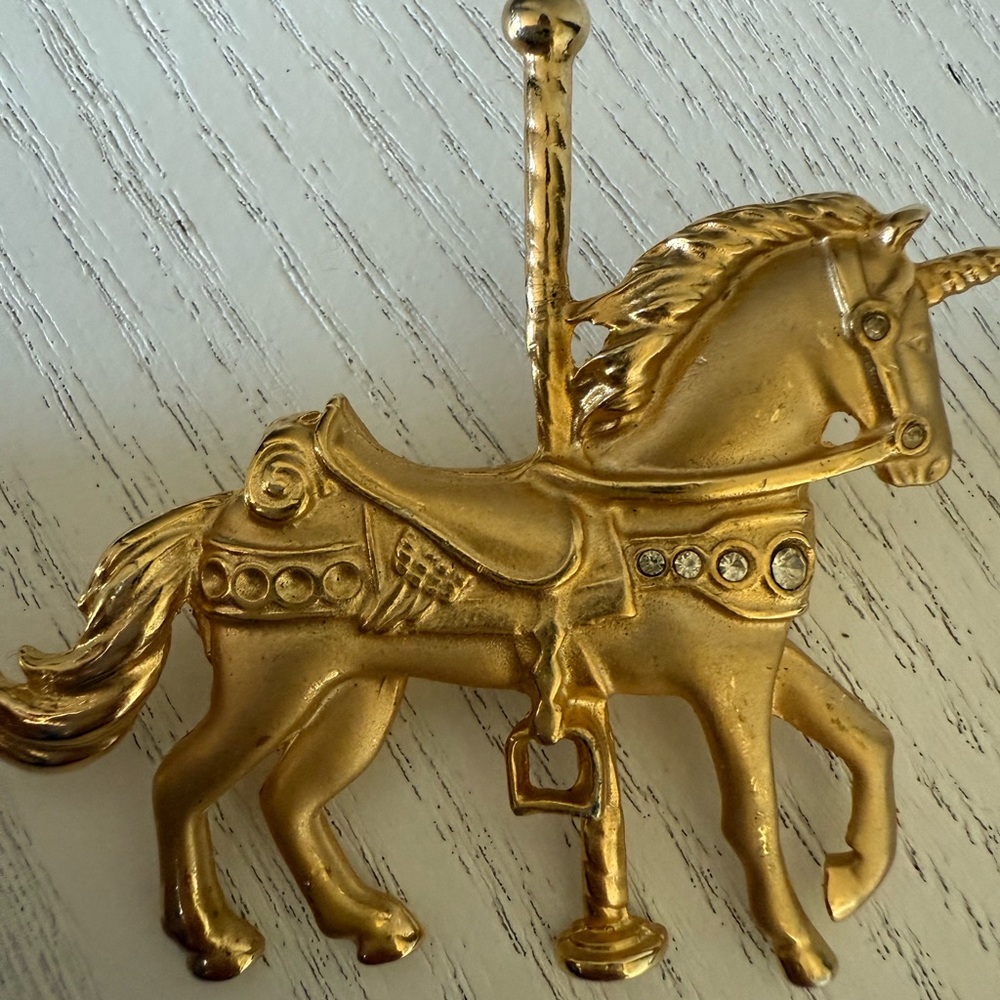 Vintage Gold Carousel Horse Brooch